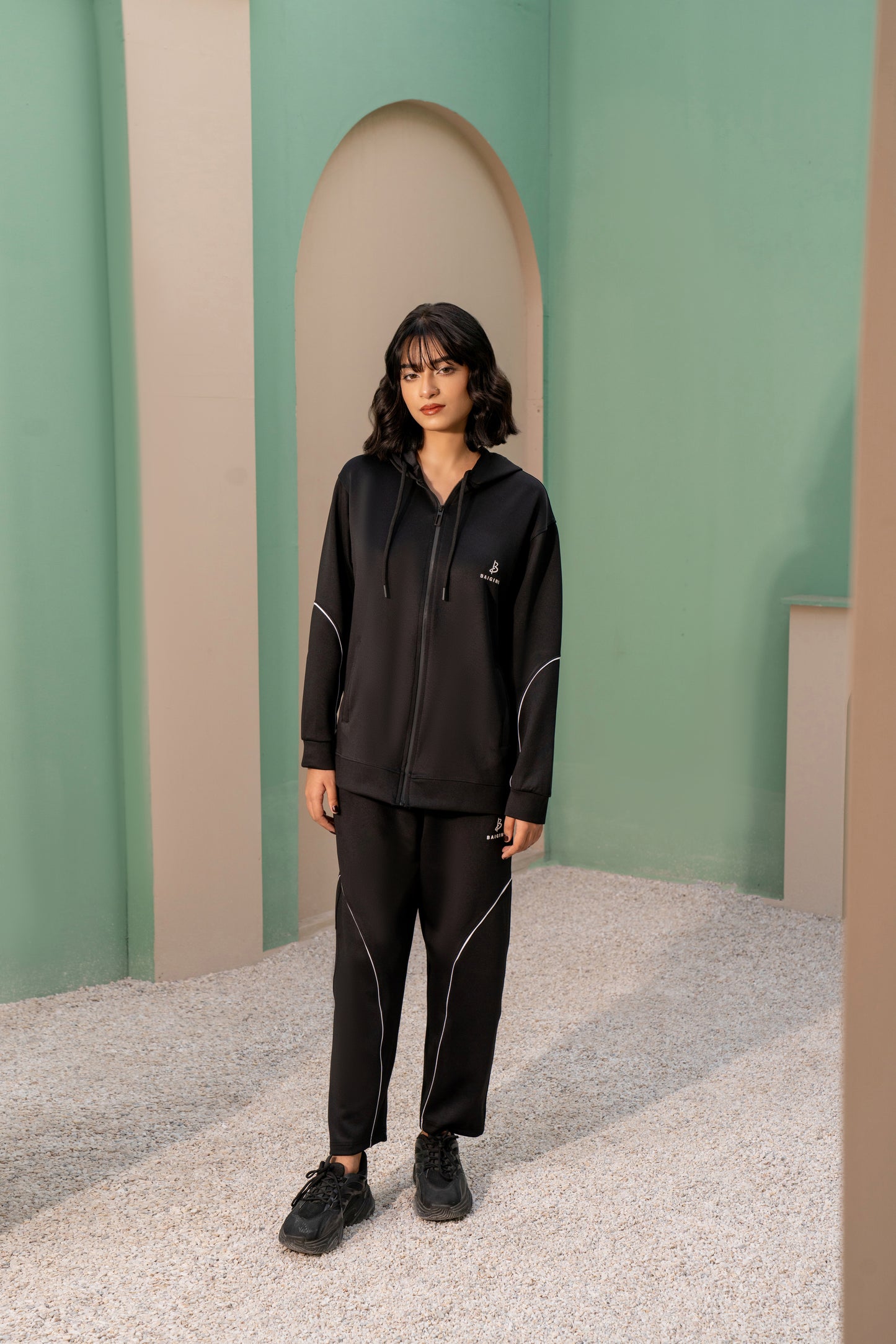 Black Momentum Tracksuit | Imported Scuba Fabric | 4-Way Stretch - F