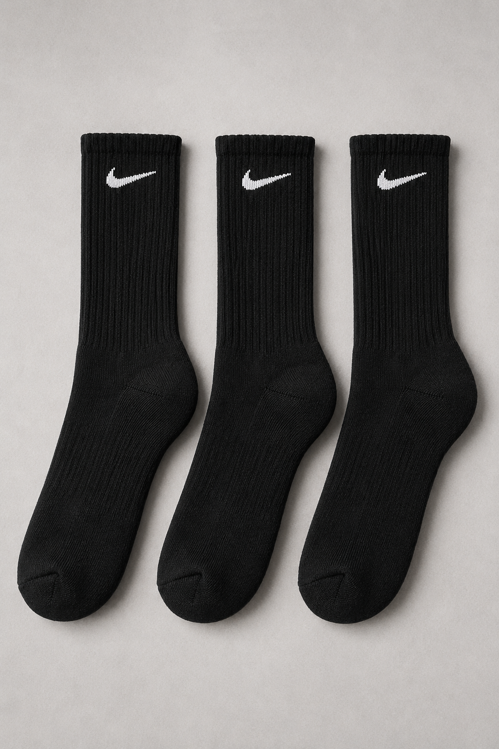 Black crew socks pack of 3 - image 2