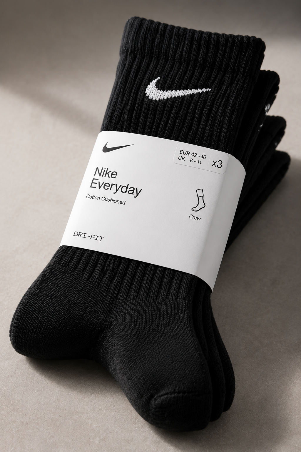 Black crew socks pack of 3 - image 4